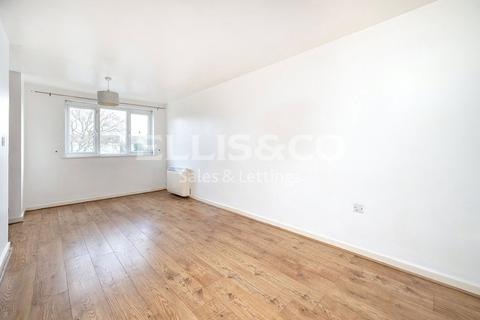 2 bedroom apartment for sale, Elizabeth House, Stanmore HA7