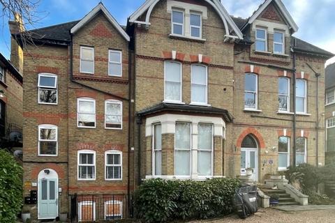 2 bedroom flat for sale, London SE25