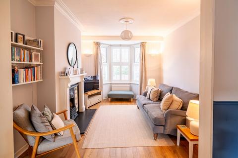 83 Luckwell Road, Bristol, BS3 3ET