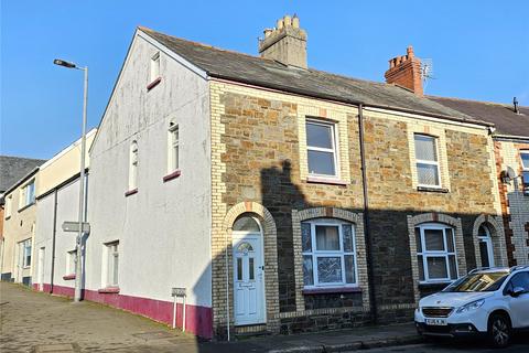 5 bedroom end of terrace house for sale, Torrington, Devon