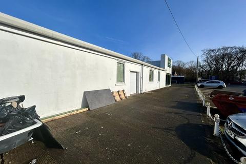 Showroom to rent, Unit 2, 31 Battlefield Road, Shrewsbury, SY1 4AB