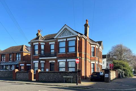 1 bedroom flat for sale, Shelley Road, Worthing