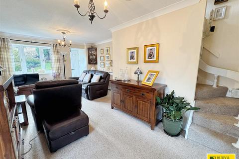 2 bedroom semi-detached house for sale, Dorset Close, Buxton