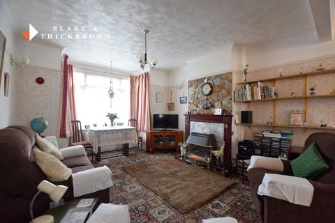 4 bedroom semi-detached house for sale, Berkeley Road, Clacton-on-Sea