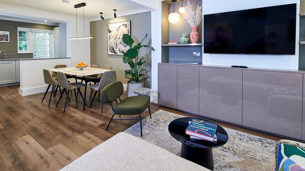 Three-Bedroom City Cottage Apartment for rent
