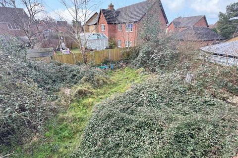18 Conker Close, Kingsnorth, Ashford, TN23 3LL