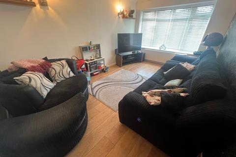 4 Bradgate Close, Willenhall, WV12 5QP