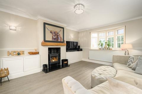 4 bedroom detached house for sale, Long Lodge Drive, WALTON-ON-THAMES, KT12