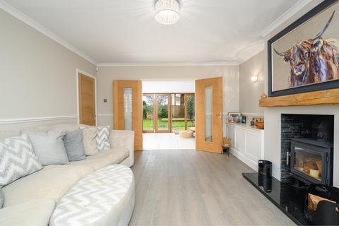 4 bedroom detached house for sale, Long Lodge Drive, WALTON-ON-THAMES, KT12