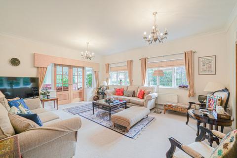 5 bedroom detached house for sale, Alderbrook Road, Solihull, B91