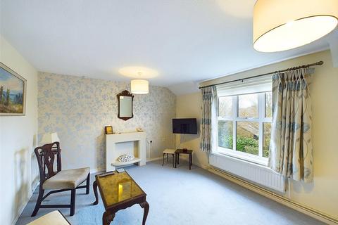 undefined, Chichester Close, Hampton