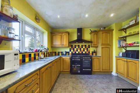 4 bedroom semi-detached house for sale, Furzehill Road, Borehamwood WD6