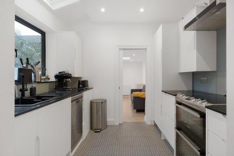 3 bedroom terraced house for sale, Colehill Lane, London, SW6