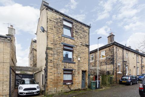 14 Spring Street, Idle, Bradford, BD10 8ST