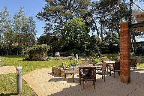 1 bedroom apartment for sale, Beaulieu Road, Dibden Purlieu, SO45