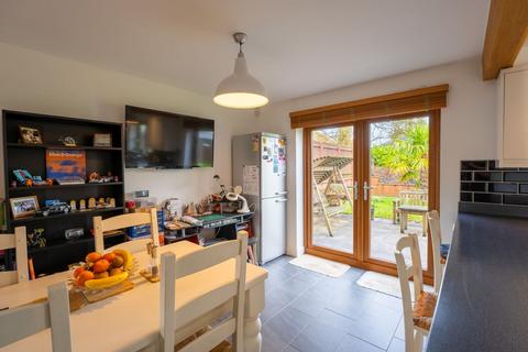 15 Tai Cae Mawr, Llanwrtyd Wells, LD5 4RJ