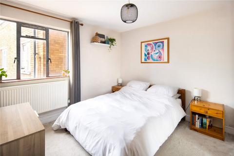 1 bedroom flat for sale, St. Kilda's Road, Stoke Newington, London, N16