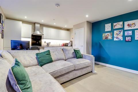 1 bedroom apartment for sale, Southchurch Road, Southend-On-Sea SS1