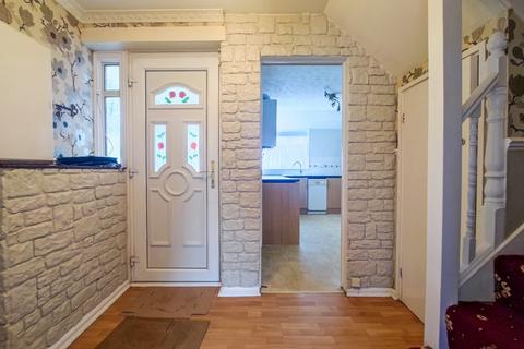 5 Whimbrel Close, London, SE28 8HX