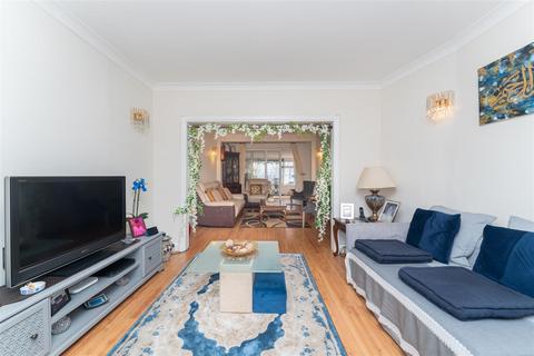 39 Old Cote Drive, Hounslow, TW5 0RW