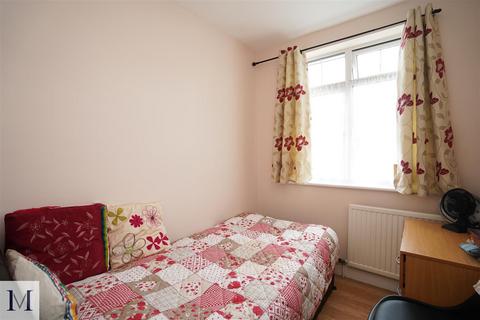 39 Old Cote Drive, Hounslow, TW5 0RW