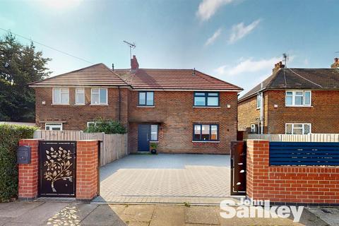 3 bedroom semi-detached house for sale, Bancroft Lane, Mansfield, NG18