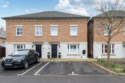 4 bedroom semi-detached house for sale, Scarlet Road, Erith