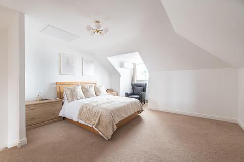 3 Scarlet Road, Erith, DA8 2FE