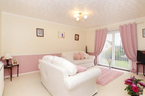 2 bedroom bungalow for sale, Ty Llwyd Parc Estate, Quakers Yard, Treharris CF46 5LA