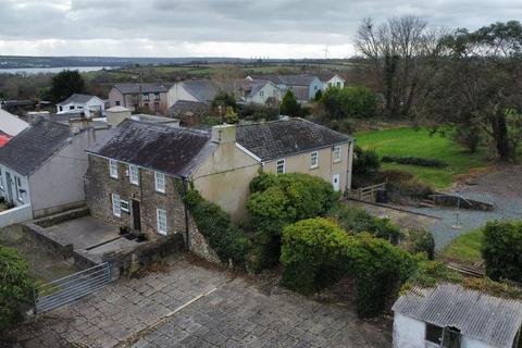 3 bedroom property for sale, 1 Honeyborough Green, Neyland, SA73