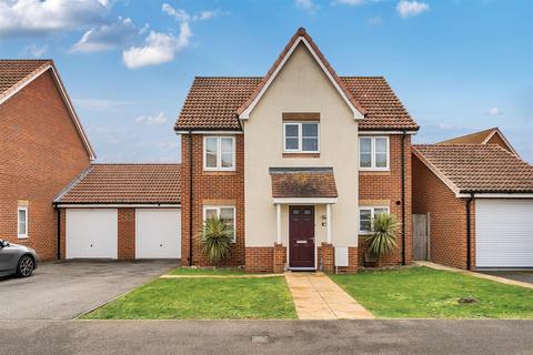 4 bedroom link detached house for sale, Hereson Road, Broadstairs