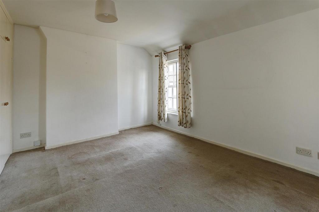 Bedroom 1: