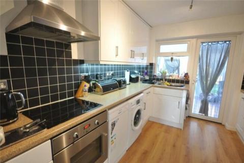 3 bedroom end of terrace house for sale, Hathaway Road, Swindon SN2