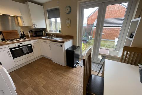 2 bedroom semi-detached house for sale, Clos Y Nant, Carway, Kidwelly