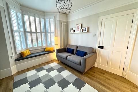 22 Kirk Lane, London, SE18 3AD