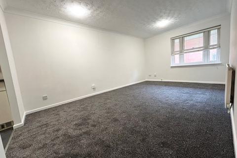 2 bedroom flat for sale, Emberton House North Row, MILTON KEYNES, MK9