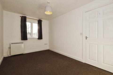 2 bedroom apartment for sale, Darwin Close, York