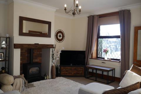 3 bedroom terraced house to rent, Raikes Lane, Bradford, West Yorkshire, BD4