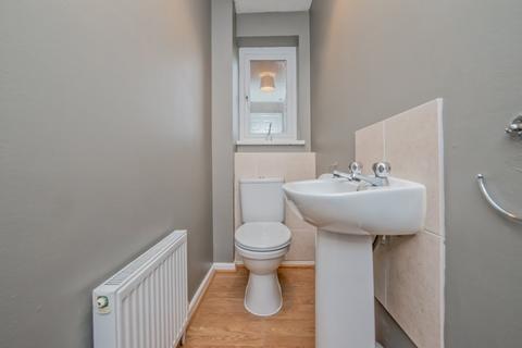 6 Jakeman Close, Tingley, Wakefield, WF3 1UP