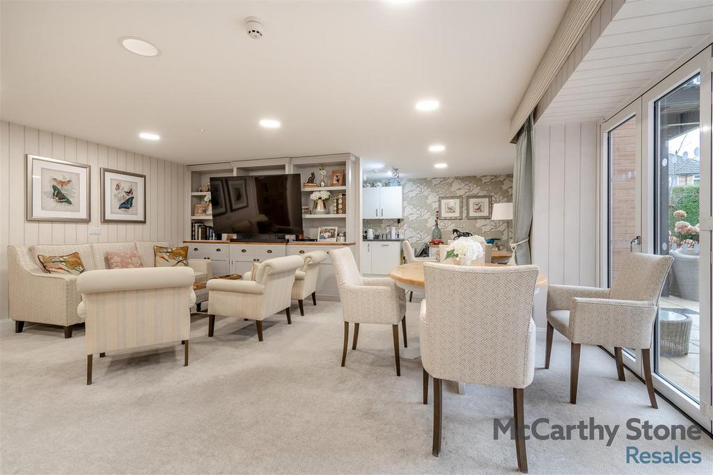 8634236-interior20.jpg