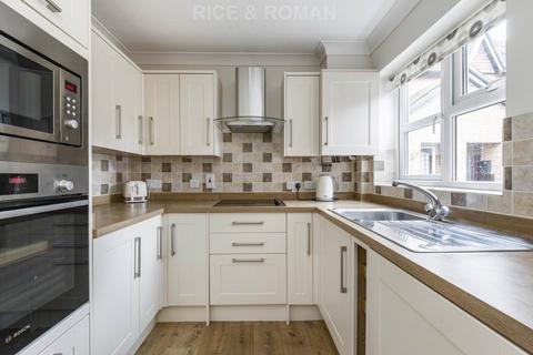 2 bedroom retirement property for sale, Ewell Court Avenue, Epsom KT19