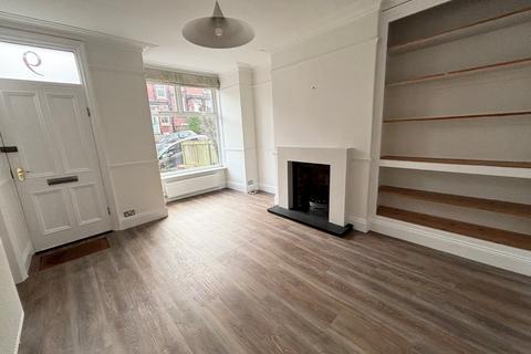 2 bedroom terraced house to rent, Pasture Terrace, Leeds, West Yorkshire, LS7