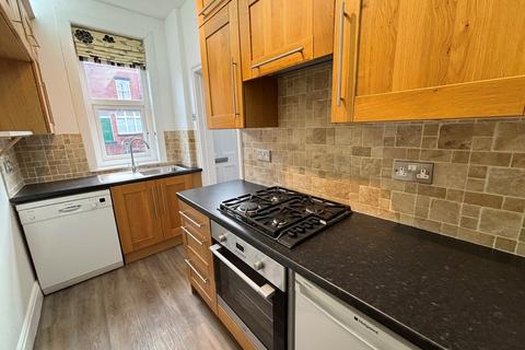 2 bedroom terraced house to rent, Pasture Terrace, Leeds, West Yorkshire, LS7