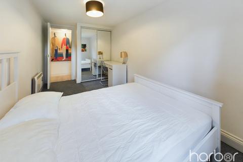 2/2, 30 St. Andrews Square, Glasgow, G1 5PQ