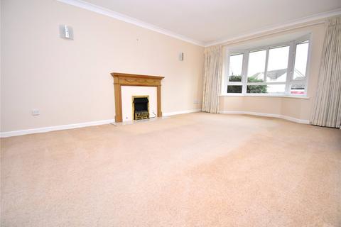 4 bedroom detached house to rent, Chalky Copse, Hampshire RG27