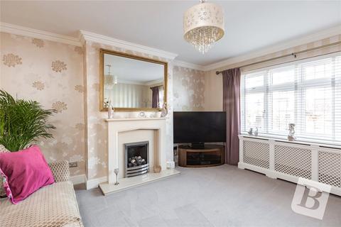 33 Ayr Way, Romford, RM1 4UH