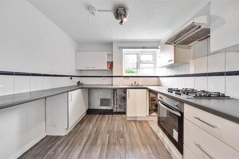 2 bedroom flat for sale, Selhurst Place, London