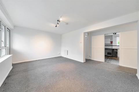 20 Selhurst Place, London, SE25 5PY
