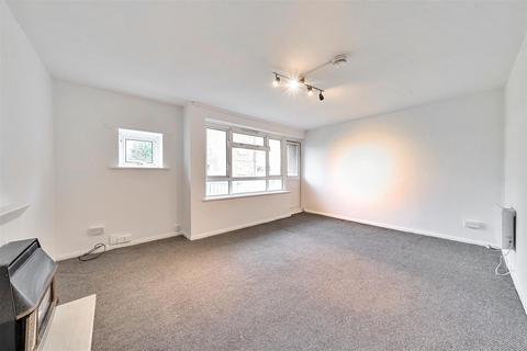 20 Selhurst Place, London, SE25 5PY