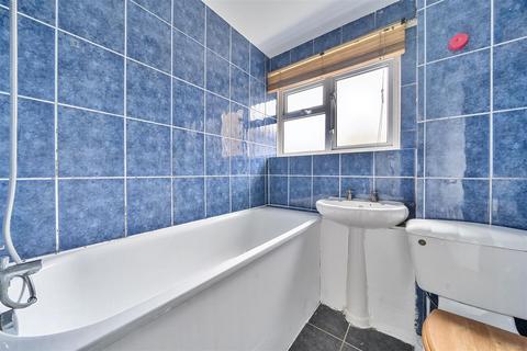 20 Selhurst Place, London, SE25 5PY